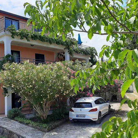 Appartement App 3- By Interhome *