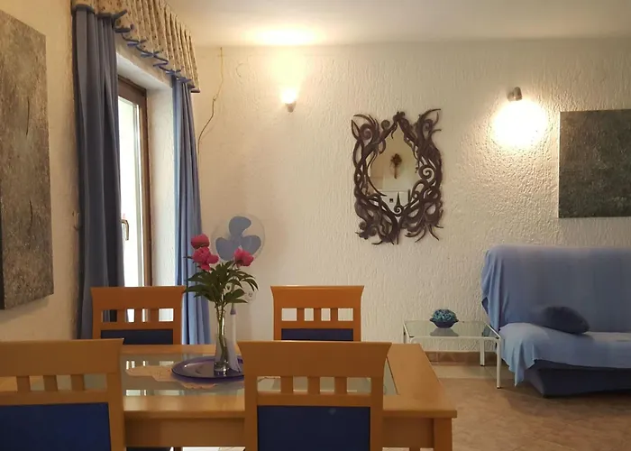 App 3- By Interhome Apartment *