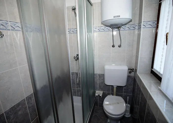 App 3- By Interhome * Funtana